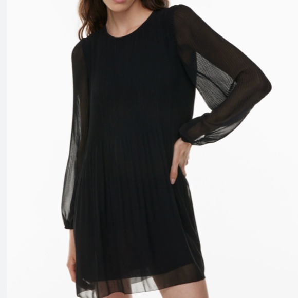 Aritzia Daydreamer Mini Dress - Picture 1 of 1